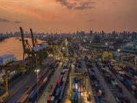 合成纤维面料利用青海西宁环球货运配送至印度孟买