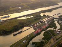 光纤收发器应用上海跨境物流运到西雅图