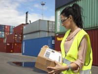 终于！被困船上五个月，10名船员拿回欠薪！