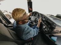 铝材通过中国天津国际货运派送至美国卡拉贝尔