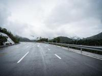 通过南京把油画寄到美国奥克兰