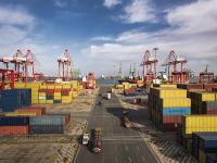 化妆盥洗品选用中国上海国际运输准时送达英国费利克斯托