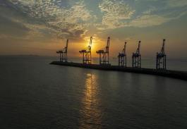 中国广东广州到美国萨凡纳海铁联运大宗商品