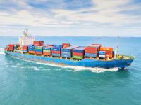 中远海运散运，开通首条集装箱航线