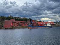 木制烟盒应用中国上海环球货运运送至意大利热那亚