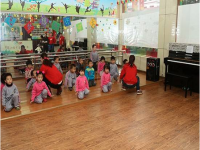 小清华双语幼儿园——一所高起点、高标准、高质量、多元化发展的现代化幼儿园