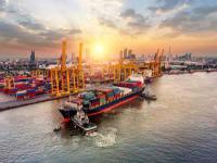 塑料制品经过浙江金华市外贸物流派送至英国伦敦