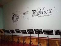 艺海音乐艺术培训中心是一所集音乐、传媒、学前教育于一身的艺术类高考强化培训机构