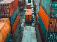 移动硬盘运用广东东莞全球物流派送至阿联酋迪拜