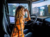 从深圳把手表寄到美国底特律