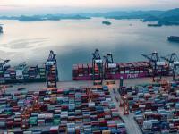 台风“森拉克”强度将逐渐减弱