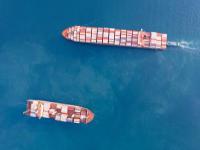 染料经过浙江宁波全球物流送抵巴西圣保罗