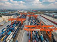 智能电视盒子采用河北唐山国际快递运抵英国费利克斯托