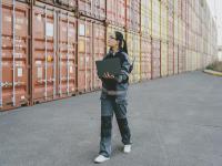 新疆维吾尔自治区—乌鲁木齐到法国-巴黎冷藏船整舱运输绿色海运走廊