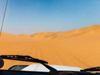 基于中国东莞将烟弹邮寄到利奥尼亚(Leonia)