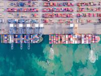 牙刷借助佛山国际运输派送至美国锡拉丘兹