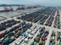 哈萨克斯坦国家安全委员会主席马西莫夫参观迪拜世博会中国馆