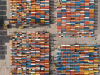 梳子借助宁波国际货运递送到美国休斯顿