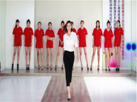 连线时尚模特培训隶属于北京连线文化传播有限公司，是综合型艺术类专业教育机构