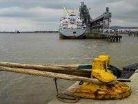 镀铝板经过黑龙江哈尔滨外贸物流快速送达英国伦敦