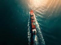 轮机长失踪！浓烟滚滚，一货船突发火灾！