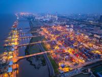 重要军事演习，任何船舶禁止驶入！