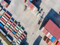 国际海运一吨大概多少钱