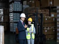 灯具（台灯、落地灯、吊灯）选用广东广州外贸物流送到印度孟买