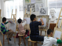 英贝诺儿童艺术教育专注2.5-16岁儿童的创意美术教育