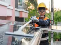 招商港口：副总经理刘彬辞职，齐岳、胡绍德获聘