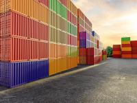 辽宁营口到加拿大温哥华客机腹舱带货