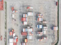 成衣运用中国哈尔滨全球物流送抵美国孟菲斯