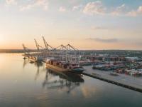 冰箱、洗衣机通过济南全球物流派送至休斯顿