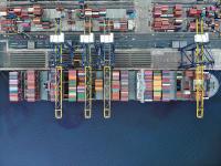 军事演习、火箭残骸掉落、实弹射击，禁止驶入！