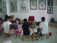 云虹美术画室——针对儿童、青少年美术爱好者、成人开设的班级，有丰富的美术教学实践经验