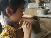 泥吧陶艺手工坊——开创陶艺品+陶艺教育+陶艺体验,打造成熟的经营模式