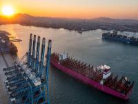 联邦快递与UPS恢复中国进口附加费