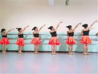 爱德米乐艺术学院——专注于儿童钢琴、舞蹈、声乐、戏剧表演的专业少儿艺术培训机构