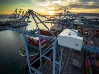 燃油系统（油箱、燃油泵、喷油嘴）借用广东深圳国际物流快速送达马来西亚巴生港