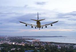 青岛国际物流连接东西方的桥梁