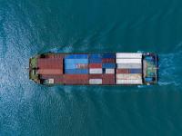 特朗普又威胁欧洲：不许买俄油，得对华施压