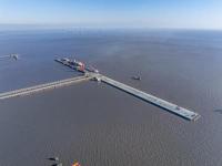 通讯设备经过广东广州环球货运派送至荷兰鹿特丹