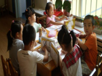 多乐宝教育——开发儿童创意思维的国际教育机构