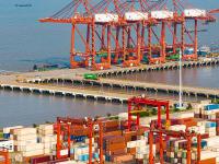 家具采用深圳环球货运派送到伊萨卡