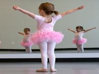 宝宝多大可以上舞蹈课、学舞蹈？