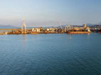 美国暂缓对华加征关税！