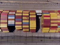 回应美国征收港务费 陆交通运送部长刘伟：维护中国海运企业合法权益