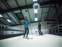 雪乐山室内滑雪——国内连锁室内智能滑雪机运营机构