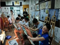 三人行画室——山东颇具规模的专业美术培训机构